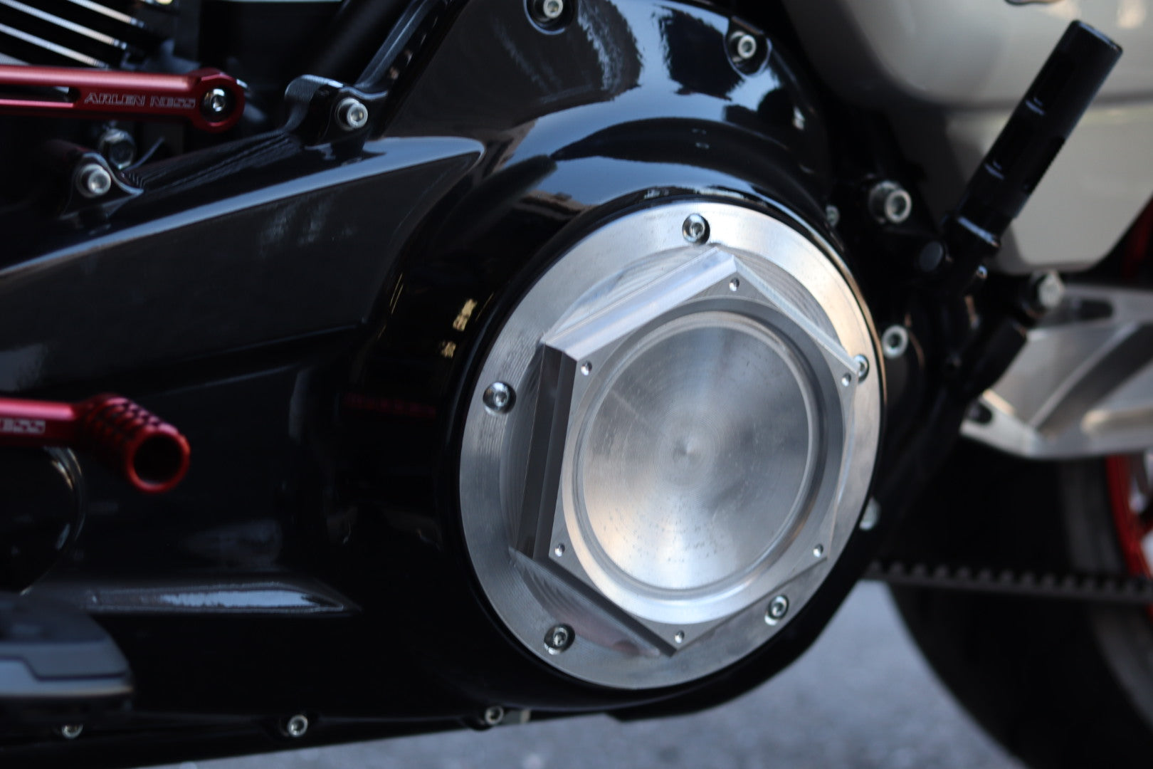 6 Sided M8 Bagger Derby Cover