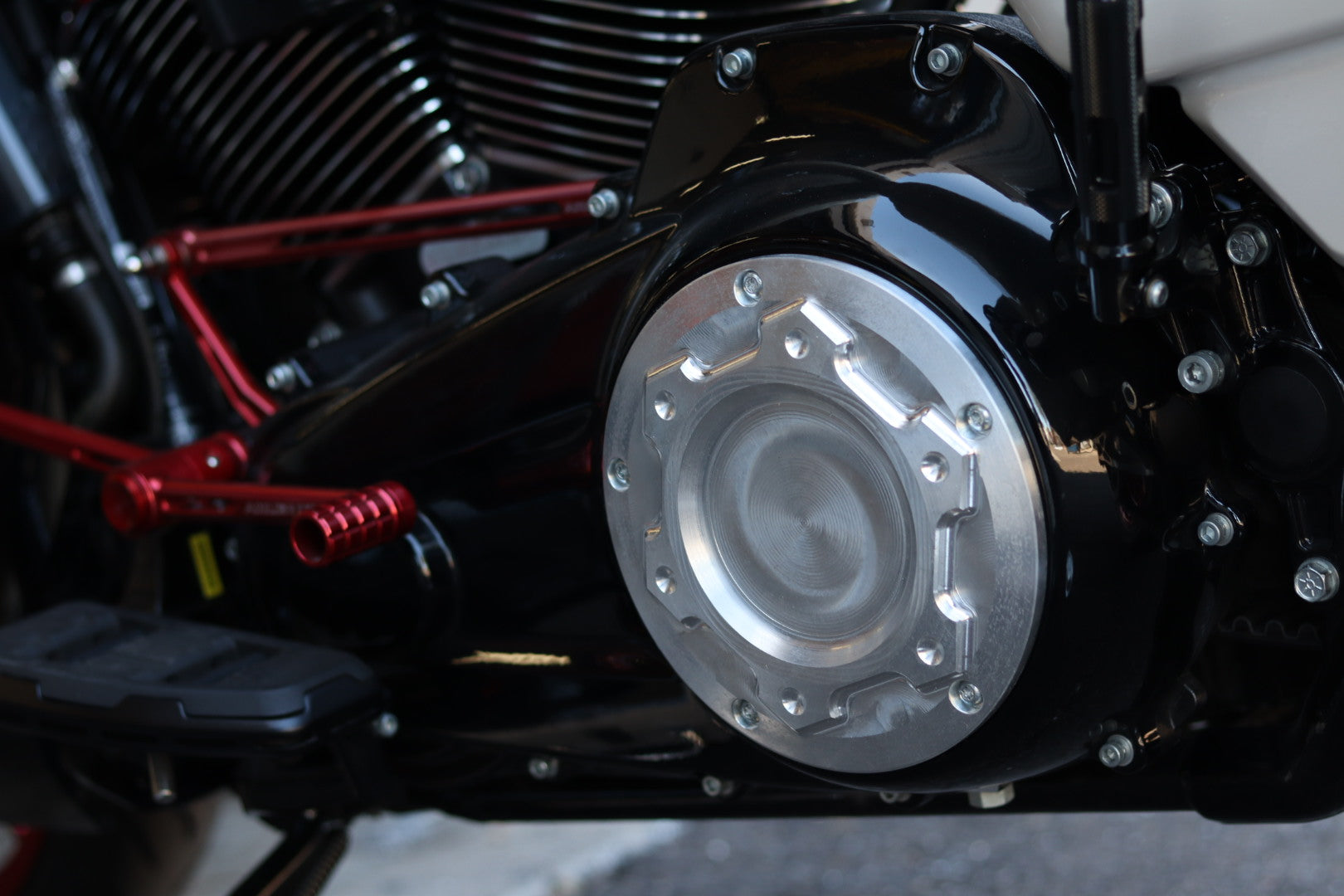 6 Point M8 Bagger Derby Cover