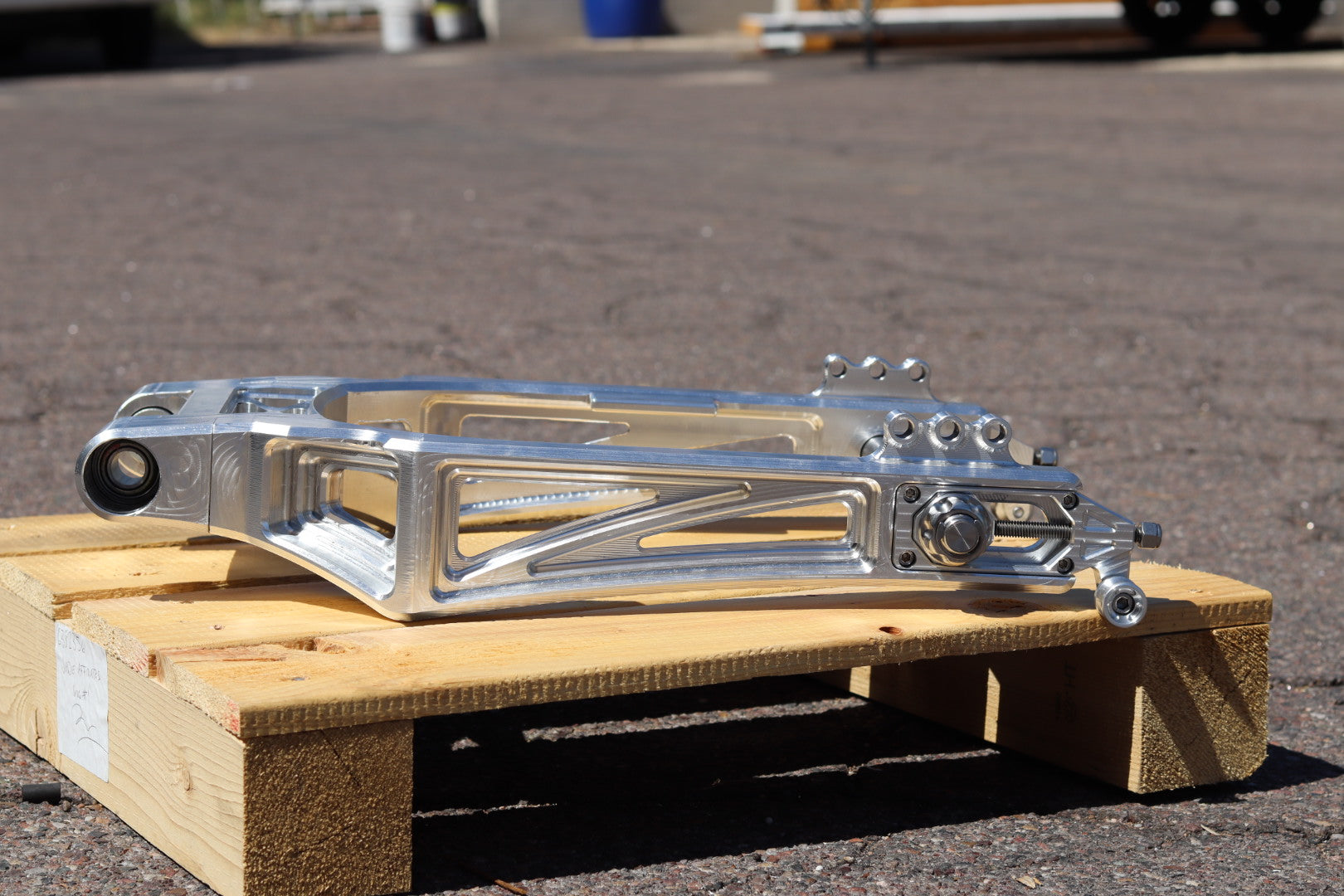 BAGGER PERFORMANCE SWINGARM