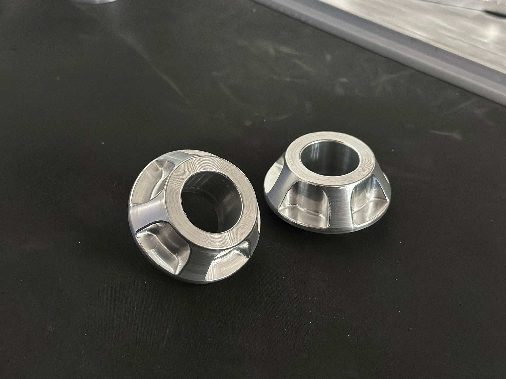 NoLamo (not lame) Axle Spacer